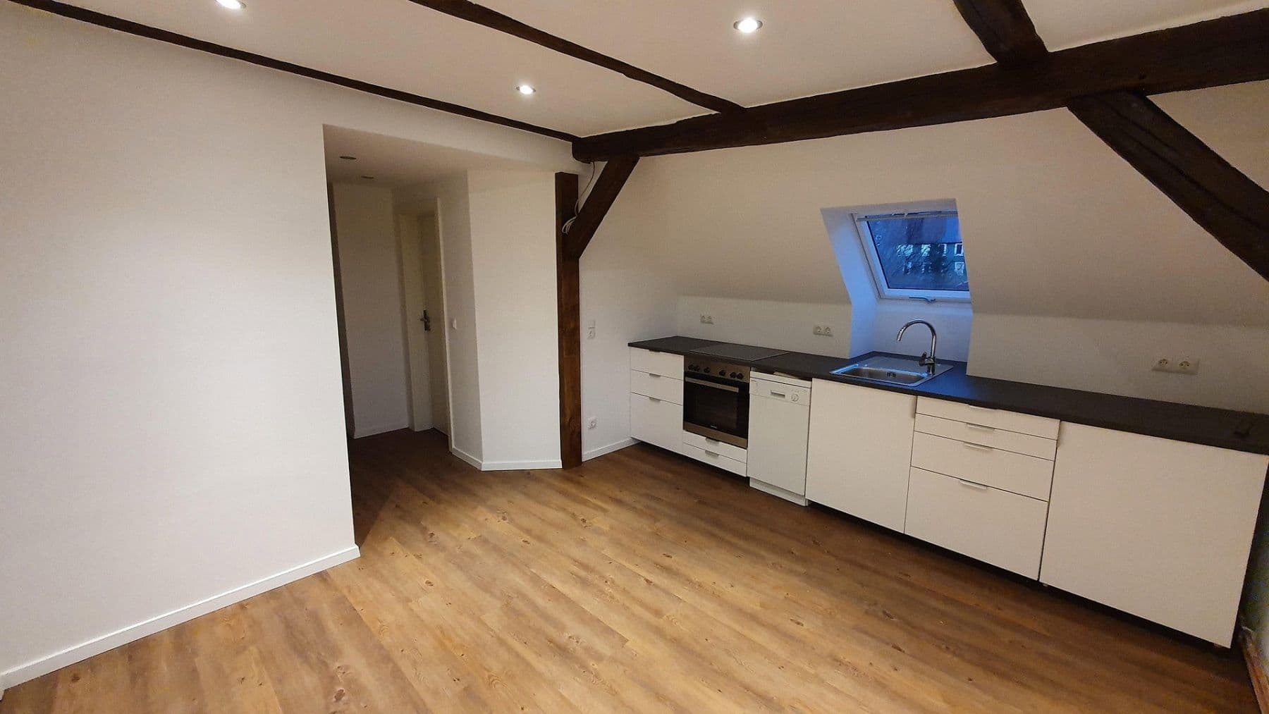 Pronájem bytu 2+1 35 m², Mäverstraße 1, Clausthal-Zellerfeld, Dolní Sasko Pronájem bytu 2+1 35 m², Mäverstraße 1, Clausthal-Zellerfeld, Dolní Sasko