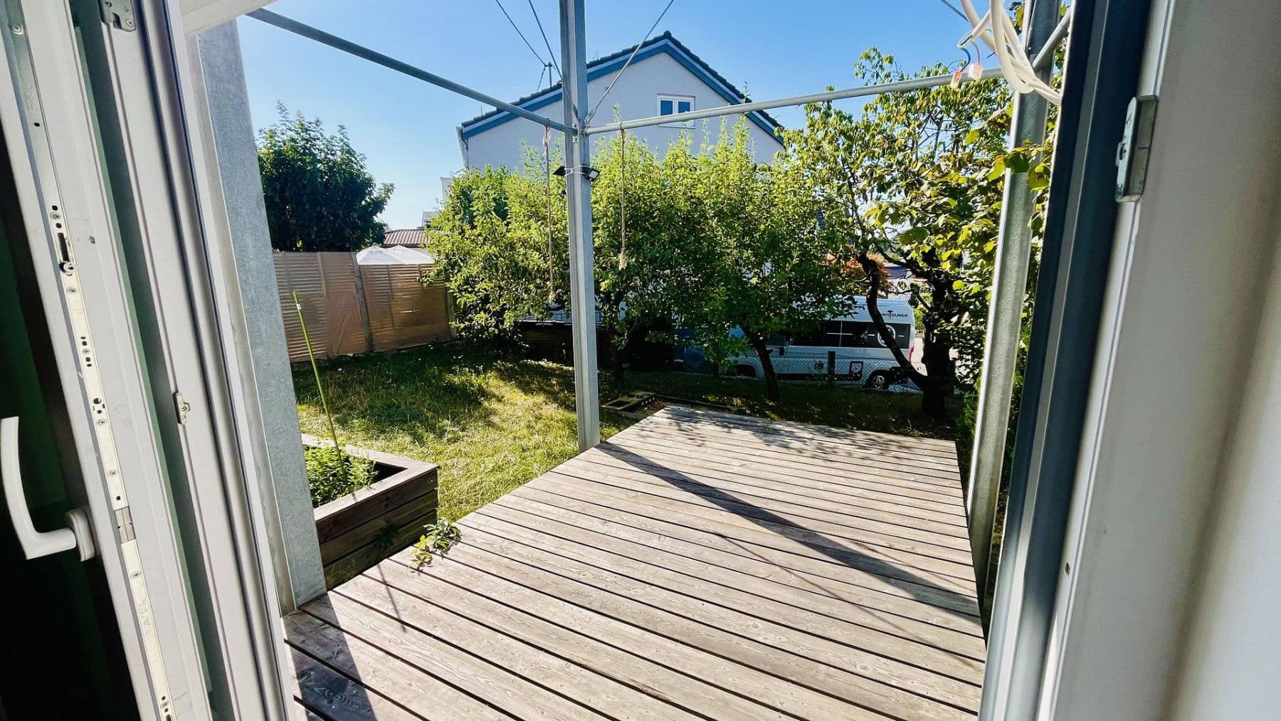 Prodej bytu 3+1 90 m², Egertstraße 26, EG, Reutlingen, Bádensko-Württembersko Prodej bytu 3+1 90 m², Egertstraße 26, EG, Reutlingen, Bádensko-Württembersko