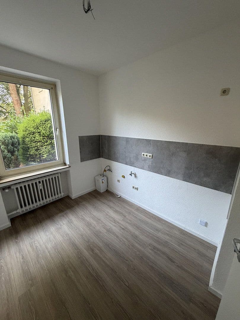 Pronájem bytu 2+1 60 m², Hülser Straße 373, Krefeld, Severní Porýní-Vestfálsko Pronájem bytu 2+1 60 m², Hülser Straße 373, Krefeld, Severní Porýní-Vestfálsko