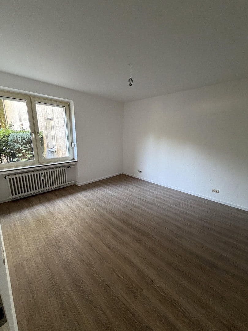 Pronájem bytu 2+1 60 m², Hülser Straße 373, Krefeld, Severní Porýní-Vestfálsko Pronájem bytu 2+1 60 m², Hülser Straße 373, Krefeld, Severní Porýní-Vestfálsko