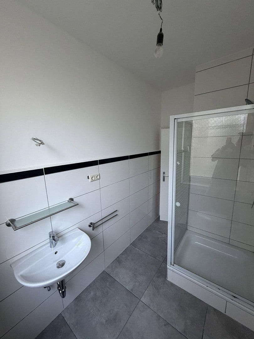 Pronájem bytu 2+1 60 m², Hülser Straße 373, Krefeld, Severní Porýní-Vestfálsko Pronájem bytu 2+1 60 m², Hülser Straße 373, Krefeld, Severní Porýní-Vestfálsko