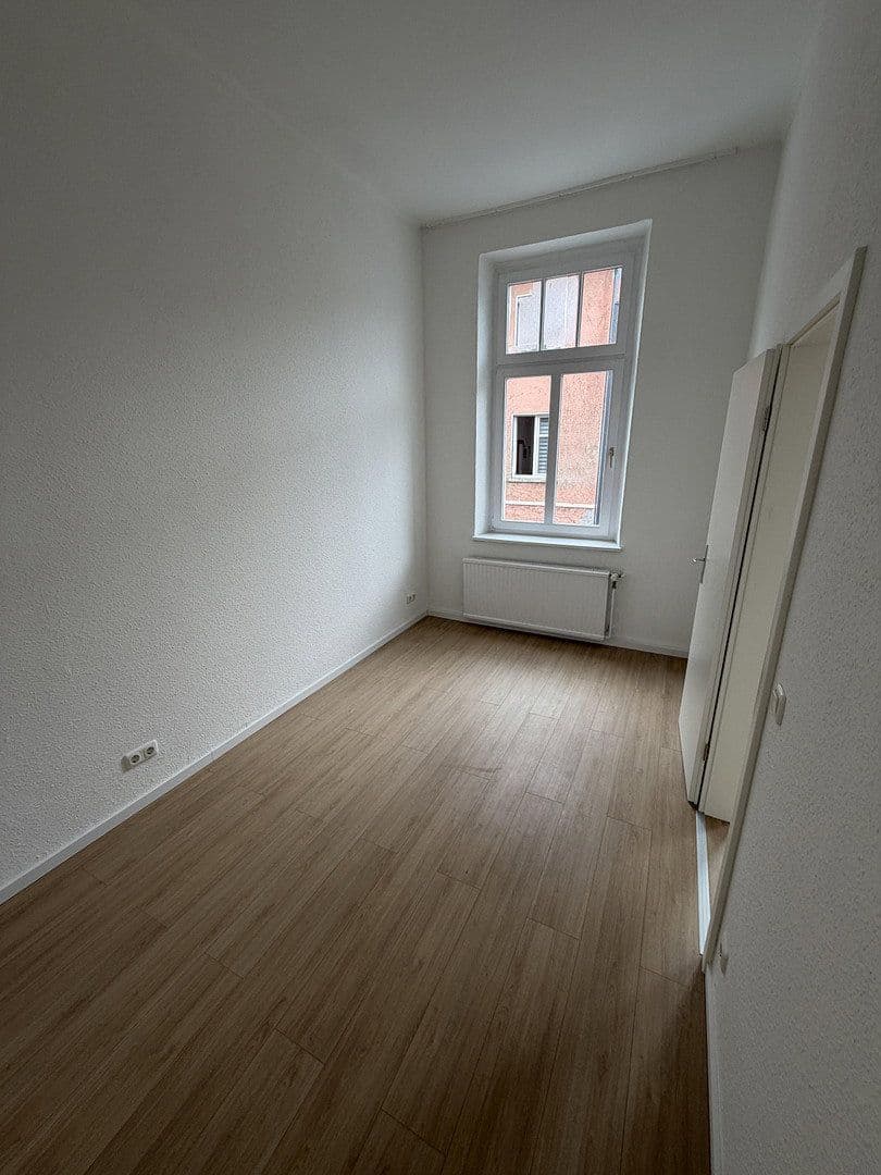 Pronájem bytu 2+1 55 m², Adolfstraße 9, Krefeld, Severní Porýní-Vestfálsko Pronájem bytu 2+1 55 m², Adolfstraße 9, Krefeld, Severní Porýní-Vestfálsko