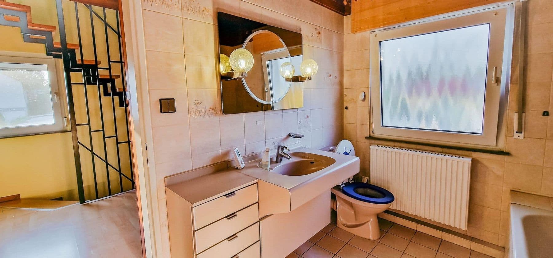 Prodej domu 122 m², pozemek 424 m², Karl Staib Str 35, Hattersheim am Main, Hessen Prodej domu 122 m², pozemek 424 m², Karl Staib Str 35, Hattersheim am Main, Hessen
