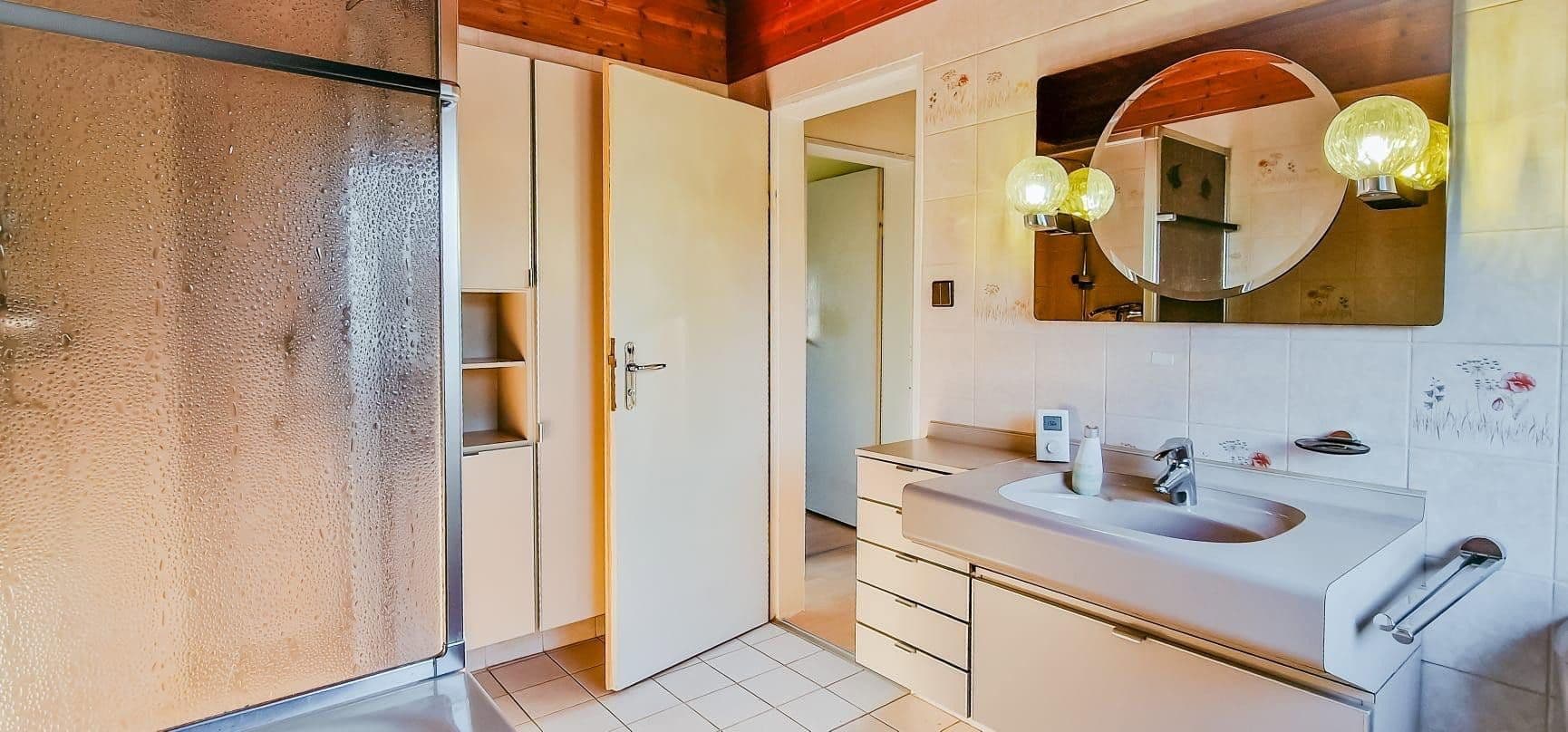 Prodej domu 122 m², pozemek 424 m², Karl Staib Str 35, Hattersheim am Main, Hessen Prodej domu 122 m², pozemek 424 m², Karl Staib Str 35, Hattersheim am Main, Hessen
