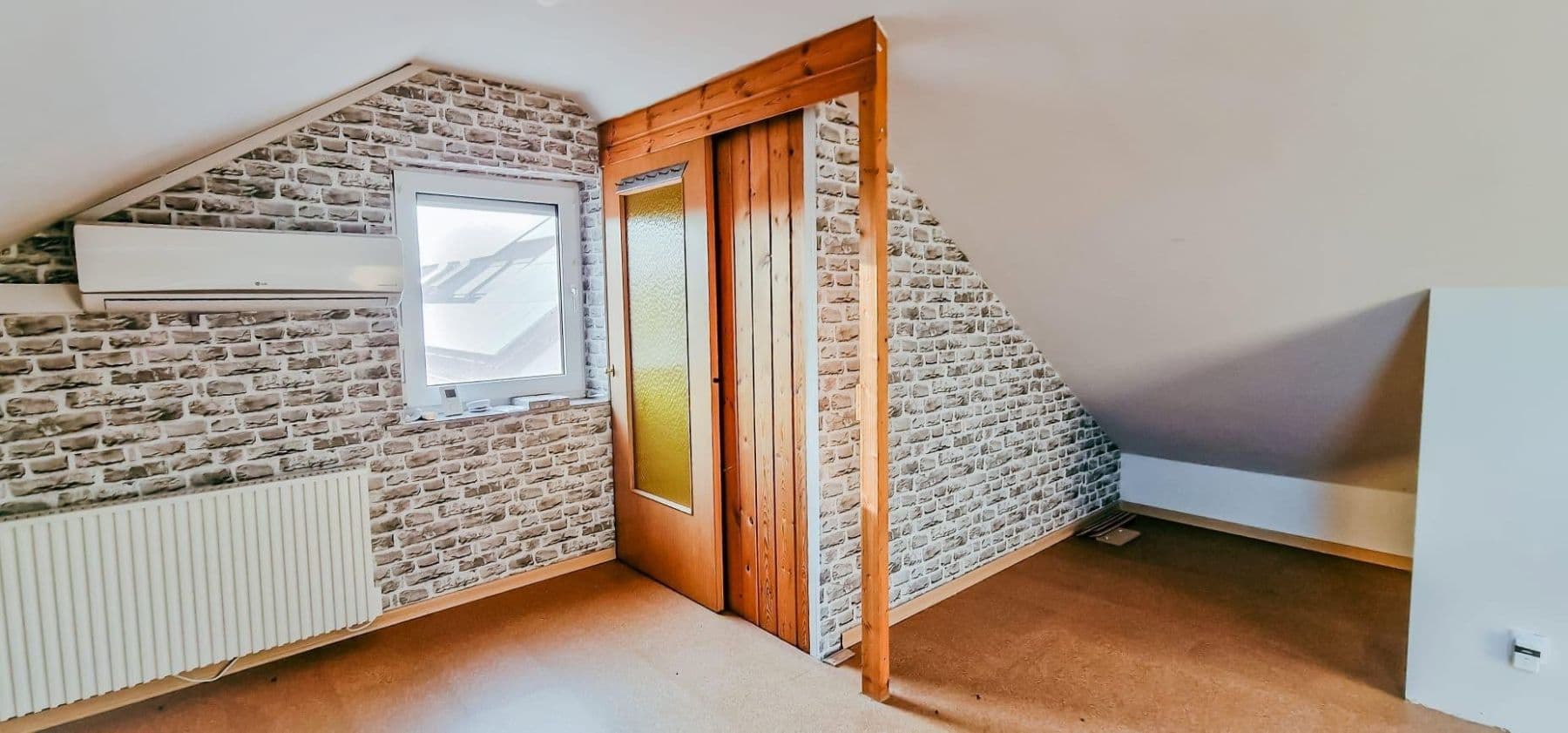 Prodej domu 122 m², pozemek 424 m², Karl Staib Str 35, Hattersheim am Main, Hessen Prodej domu 122 m², pozemek 424 m², Karl Staib Str 35, Hattersheim am Main, Hessen