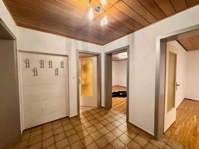 Pronájem bytu 3+1 76 m², Greifenklaustraße 12, Reckendorf, Bavorsko Pronájem bytu 3+1 76 m², Greifenklaustraße 12, Reckendorf, Bavorsko