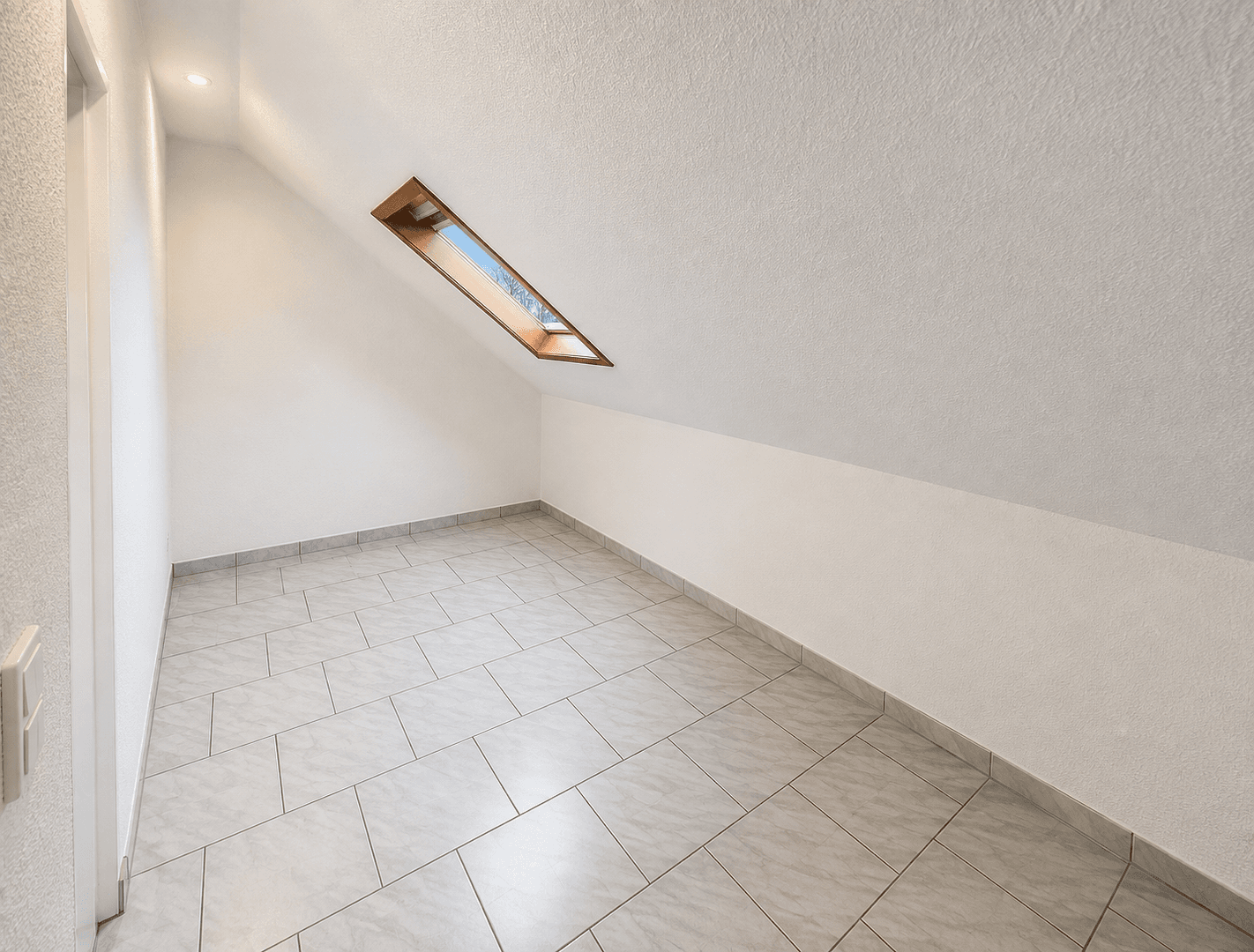 Pronájem bytu 3+1 62 m², Heilbronner Straße 5, Dortmund, Severní Porýní-Vestfálsko Pronájem bytu 3+1 62 m², Heilbronner Straße 5, Dortmund, Severní Porýní-Vestfálsko