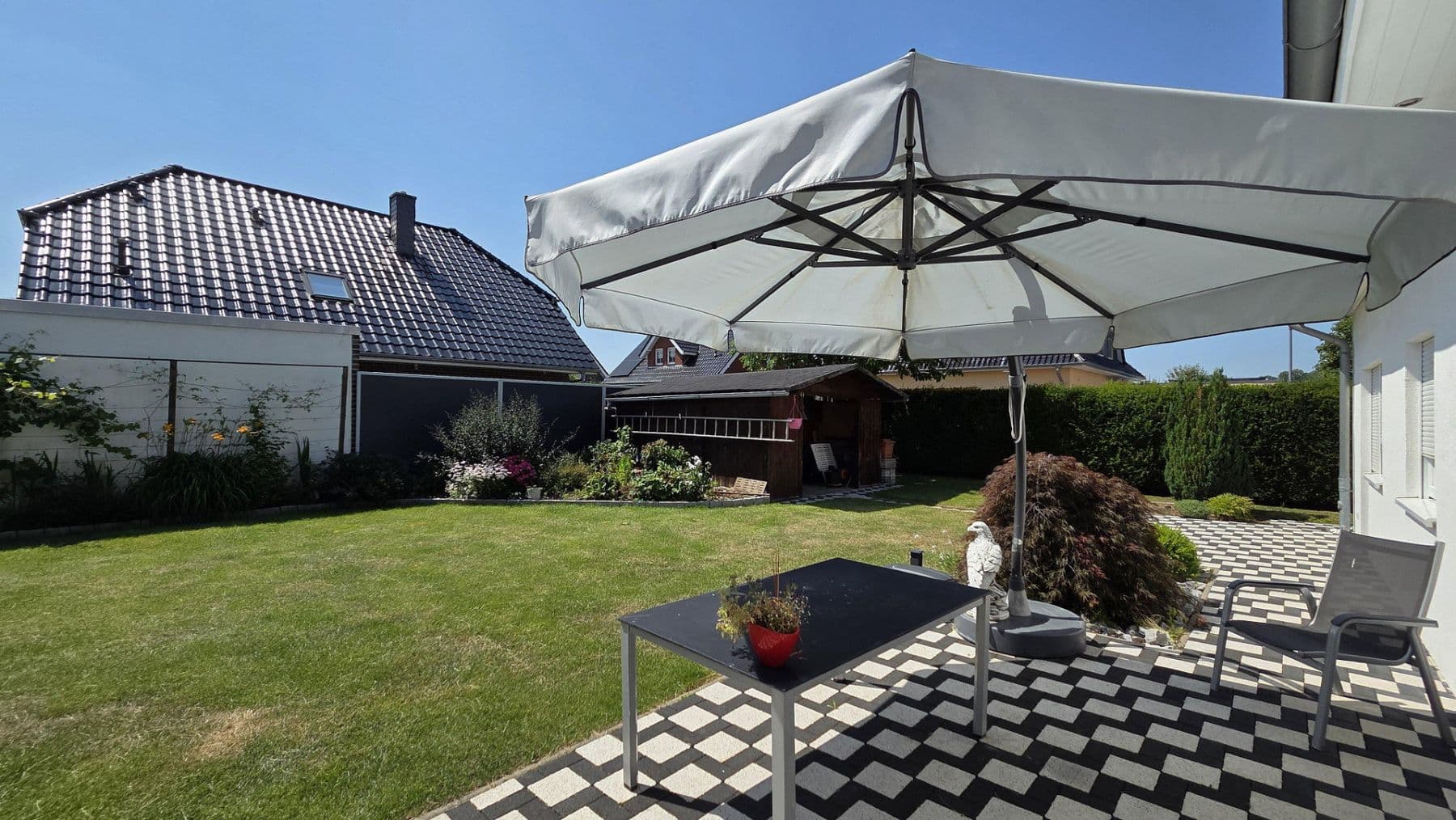 Prodej domu 183 m², pozemek 560 m², Schellerten, Dolní Sasko Prodej domu 183 m², pozemek 560 m², Schellerten, Dolní Sasko