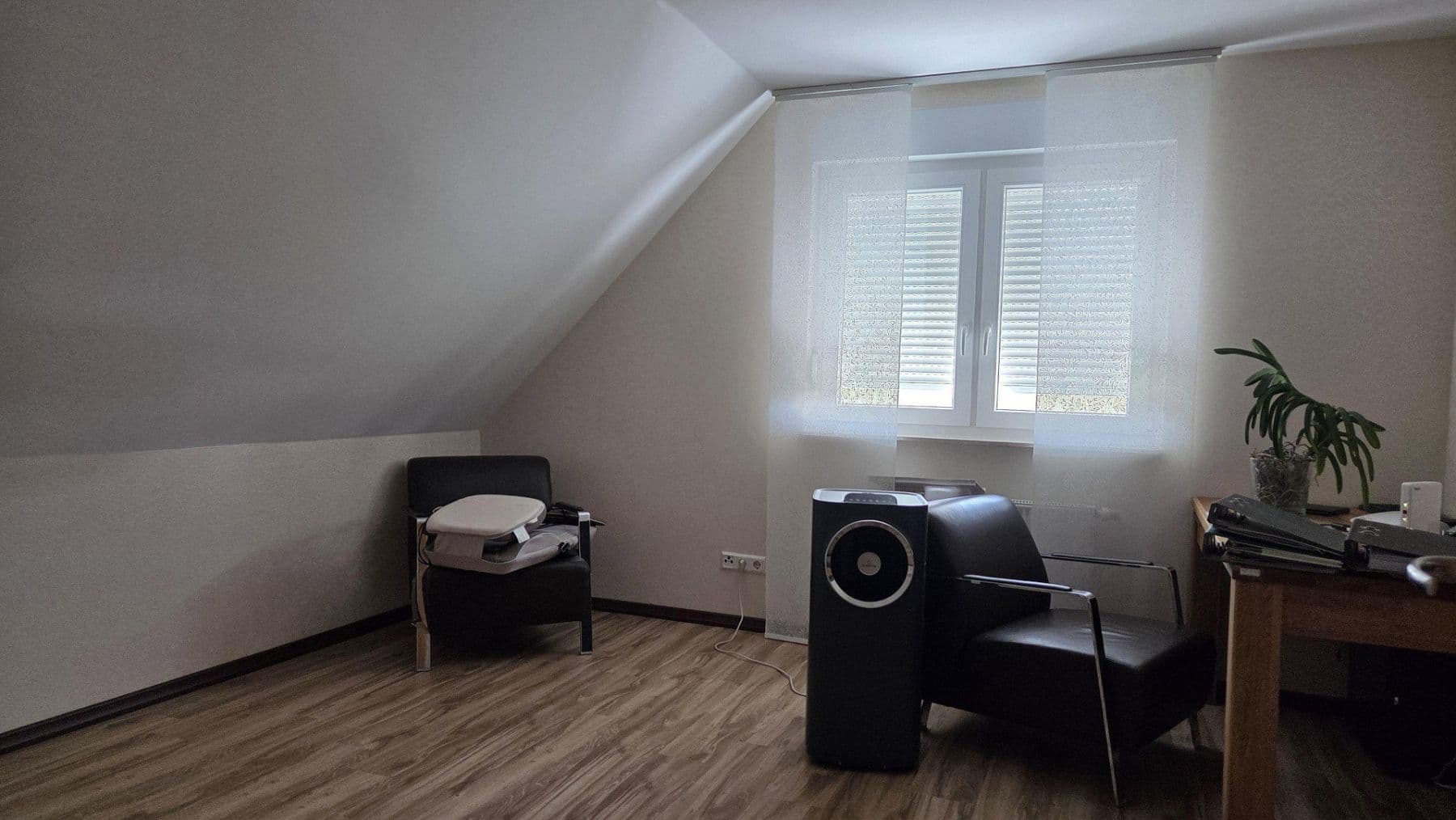 Prodej domu 183 m², pozemek 560 m², Schellerten, Dolní Sasko Prodej domu 183 m², pozemek 560 m², Schellerten, Dolní Sasko