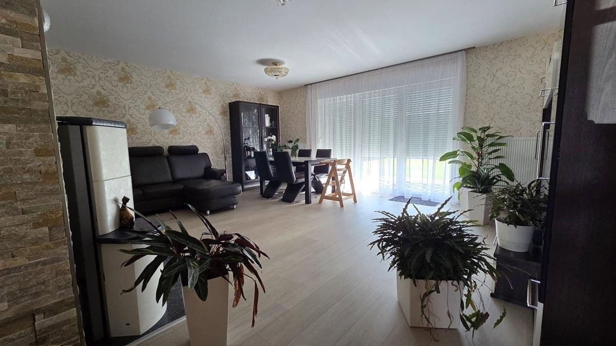 Prodej domu 183 m², pozemek 560 m², Schellerten, Dolní Sasko Prodej domu 183 m², pozemek 560 m², Schellerten, Dolní Sasko