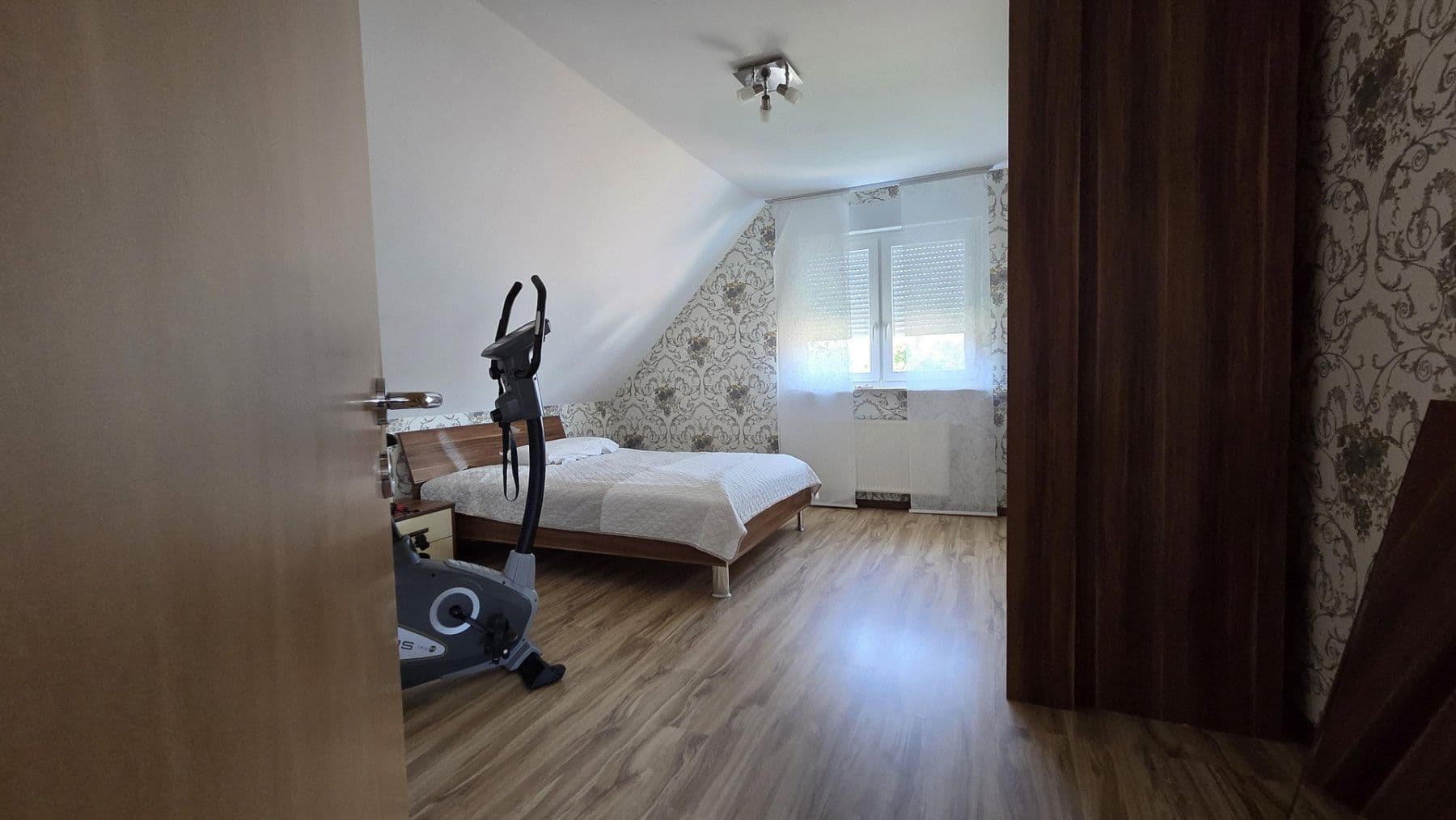 Prodej domu 183 m², pozemek 560 m², Schellerten, Dolní Sasko Prodej domu 183 m², pozemek 560 m², Schellerten, Dolní Sasko