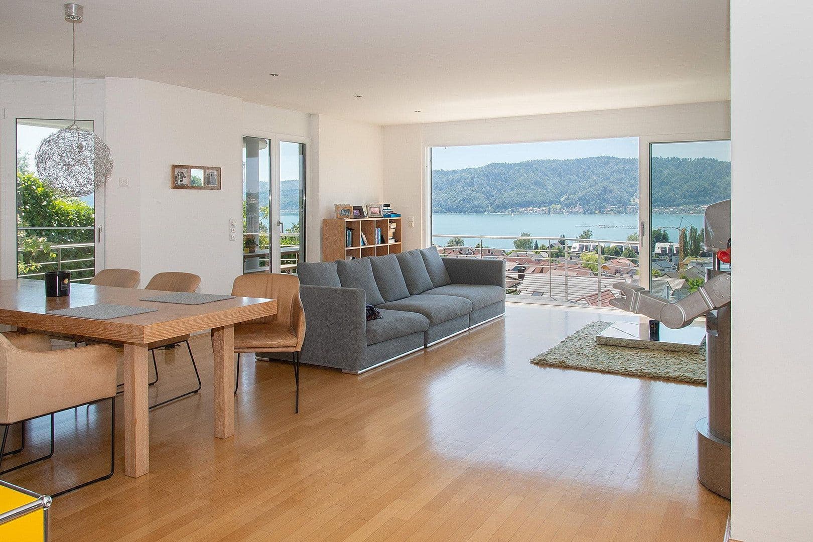 Prodej domu 201 m², pozemek 355 m², Bodman-Ludwigshafen, Bádensko-Württembersko Prodej domu 201 m², pozemek 355 m², Bodman-Ludwigshafen, Bádensko-Württembersko
