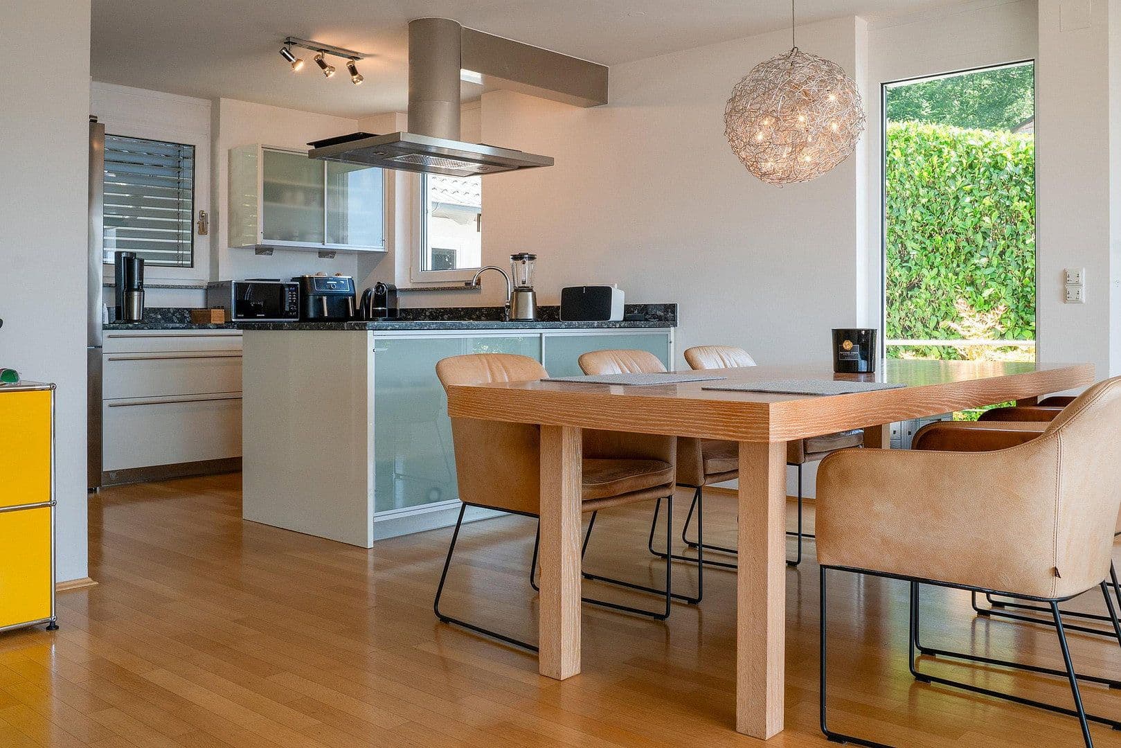 Prodej domu 201 m², pozemek 355 m², Bodman-Ludwigshafen, Bádensko-Württembersko Prodej domu 201 m², pozemek 355 m², Bodman-Ludwigshafen, Bádensko-Württembersko