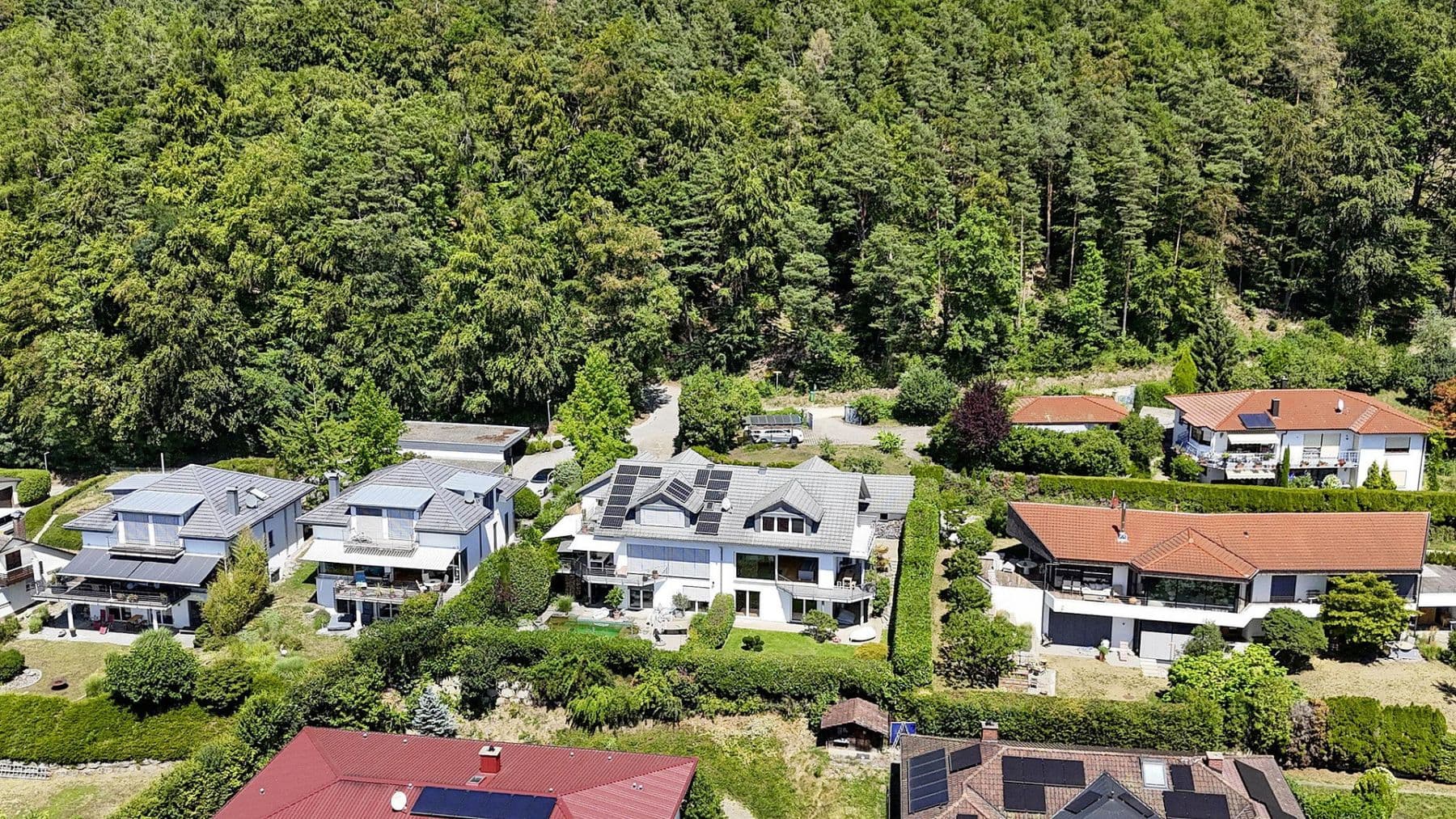 Prodej domu 201 m², pozemek 355 m², Bodman-Ludwigshafen, Bádensko-Württembersko Prodej domu 201 m², pozemek 355 m², Bodman-Ludwigshafen, Bádensko-Württembersko