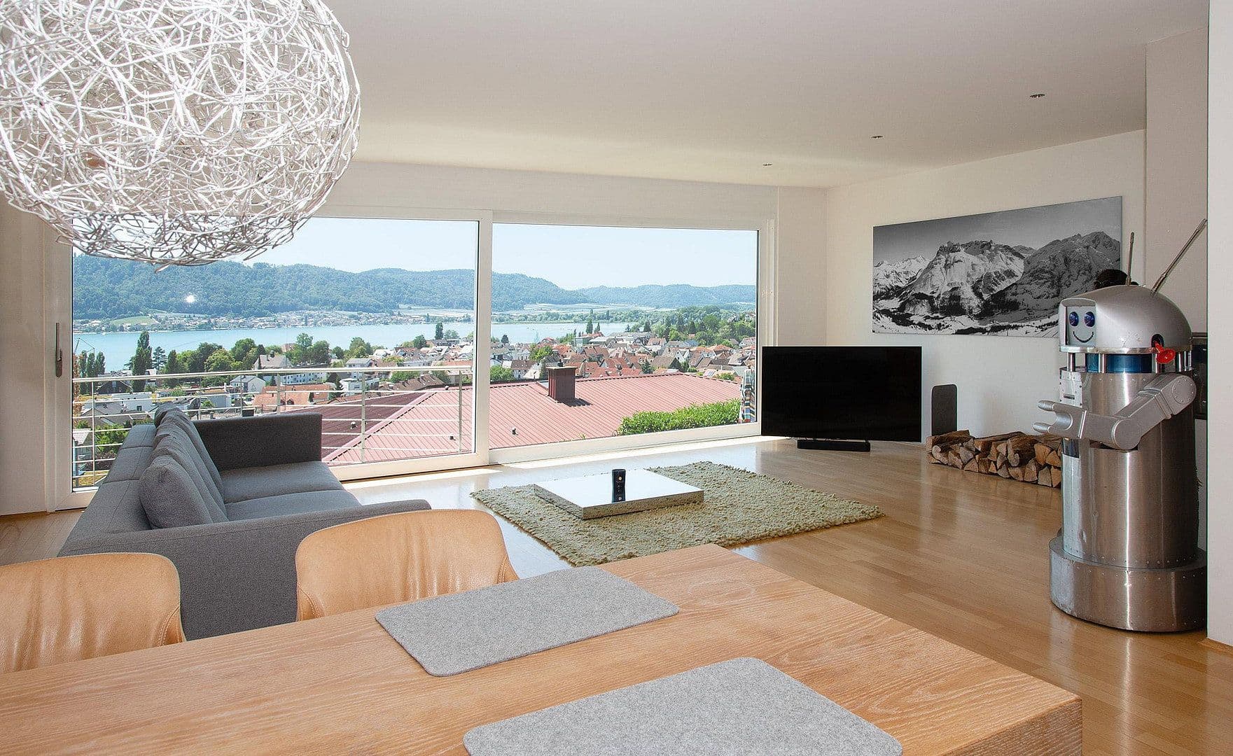 Prodej domu 201 m², pozemek 355 m², Bodman-Ludwigshafen, Bádensko-Württembersko Prodej domu 201 m², pozemek 355 m², Bodman-Ludwigshafen, Bádensko-Württembersko