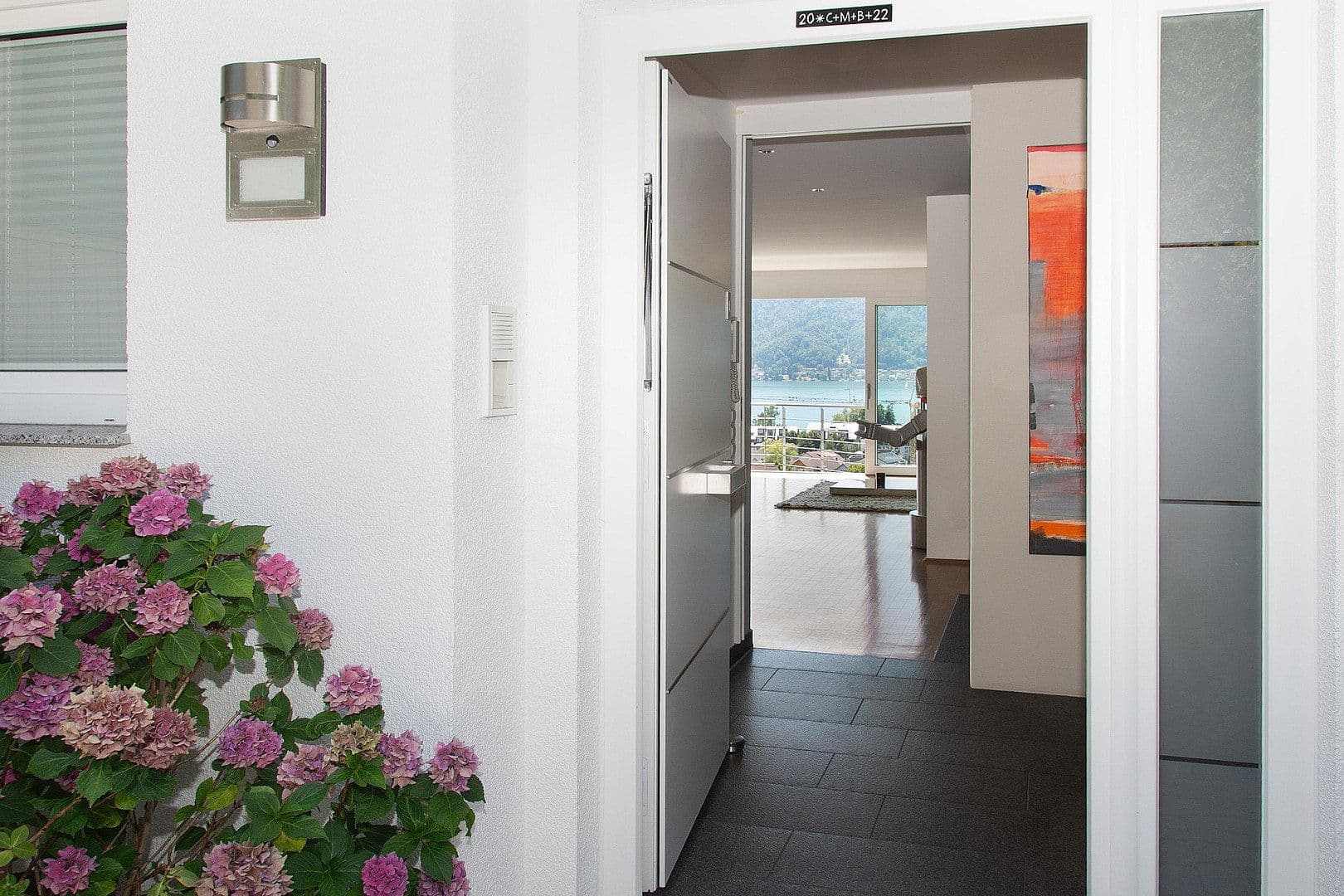 Prodej domu 201 m², pozemek 355 m², Bodman-Ludwigshafen, Bádensko-Württembersko Prodej domu 201 m², pozemek 355 m², Bodman-Ludwigshafen, Bádensko-Württembersko