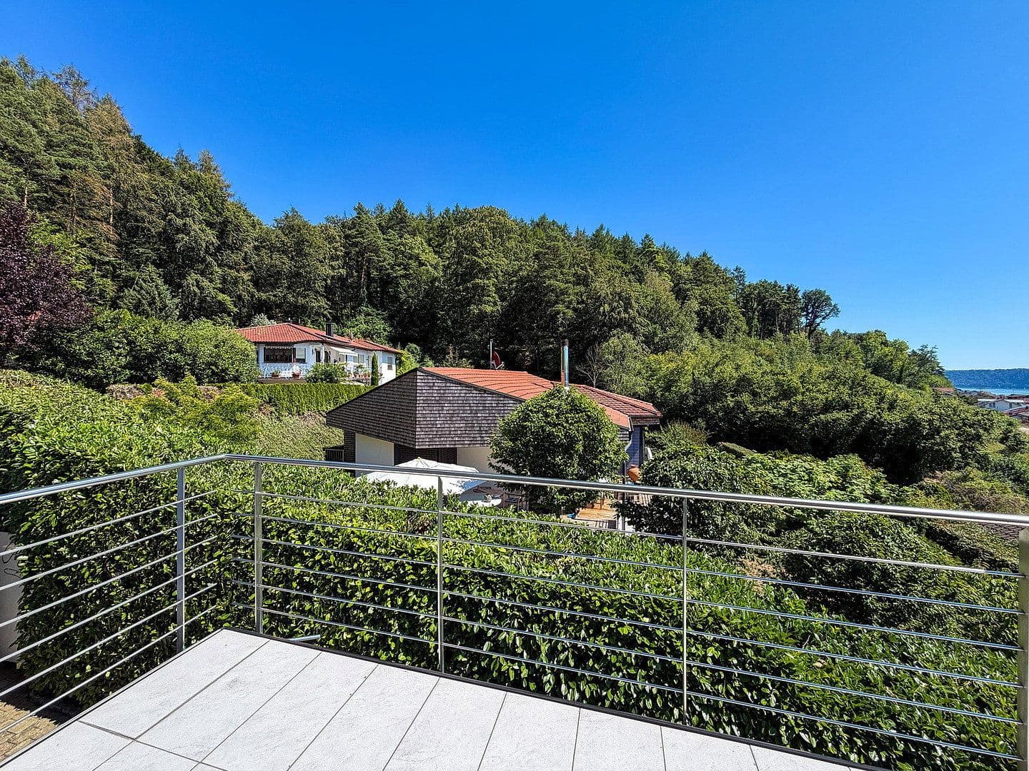 Prodej domu 201 m², pozemek 355 m², Bodman-Ludwigshafen, Bádensko-Württembersko Prodej domu 201 m², pozemek 355 m², Bodman-Ludwigshafen, Bádensko-Württembersko