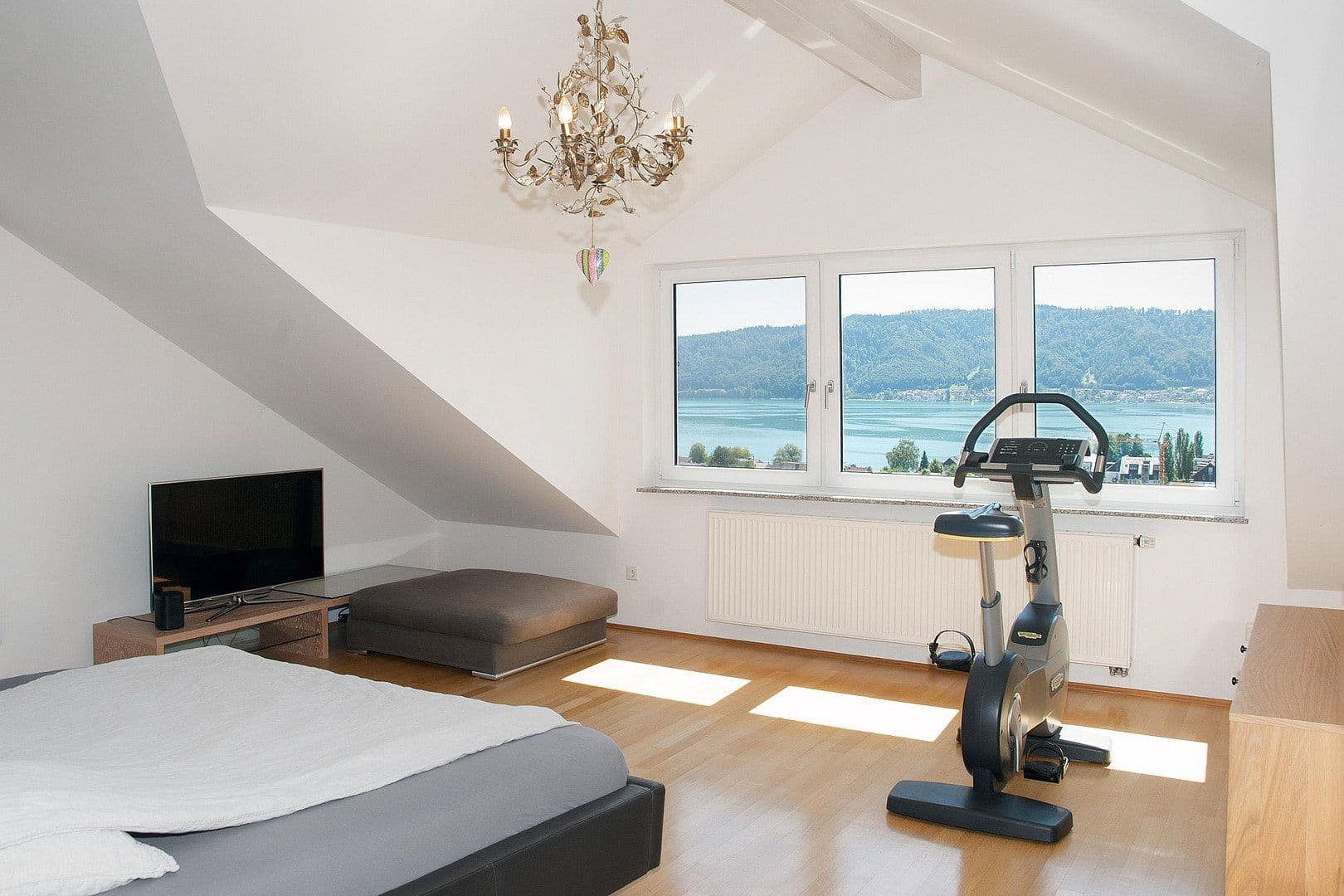 Prodej domu 201 m², pozemek 355 m², Bodman-Ludwigshafen, Bádensko-Württembersko Prodej domu 201 m², pozemek 355 m², Bodman-Ludwigshafen, Bádensko-Württembersko