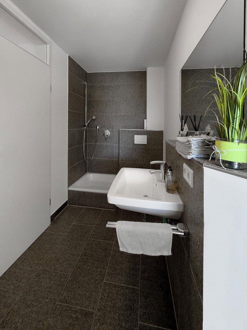 Prodej domu 201 m², pozemek 355 m², Bodman-Ludwigshafen, Bádensko-Württembersko Prodej domu 201 m², pozemek 355 m², Bodman-Ludwigshafen, Bádensko-Württembersko