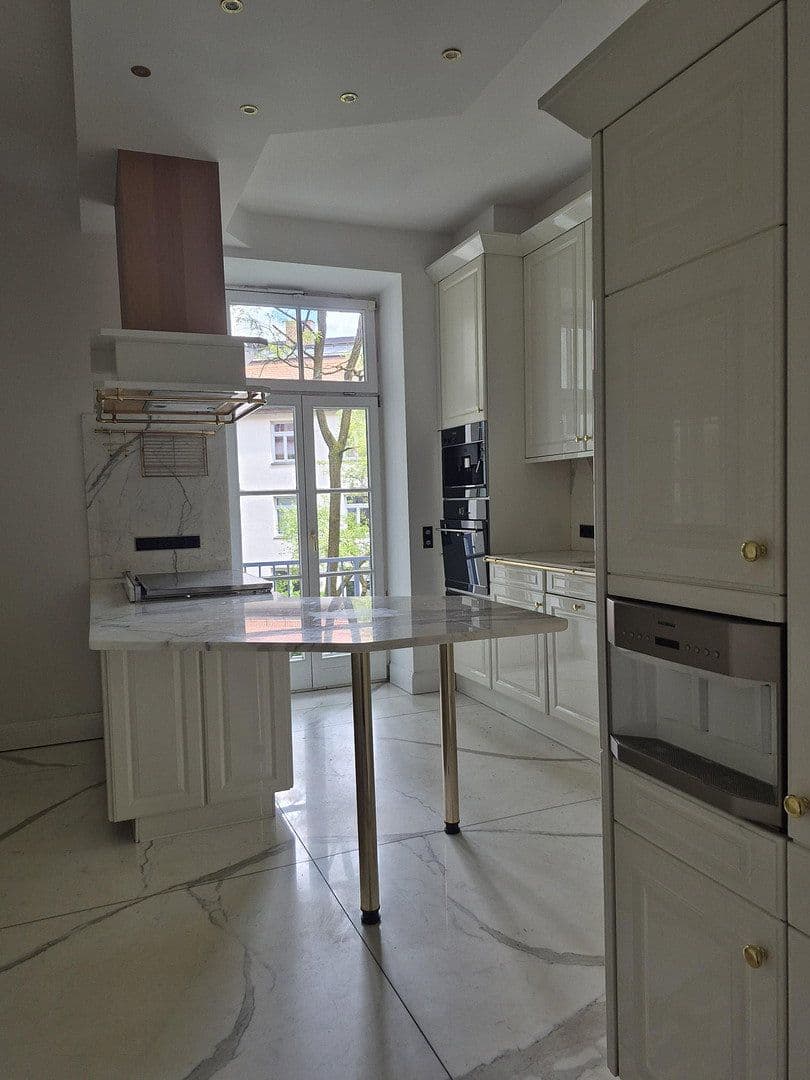 Prodej bytu 6+1 170 m², München, Bavorsko Prodej bytu 6+1 170 m², München, Bavorsko