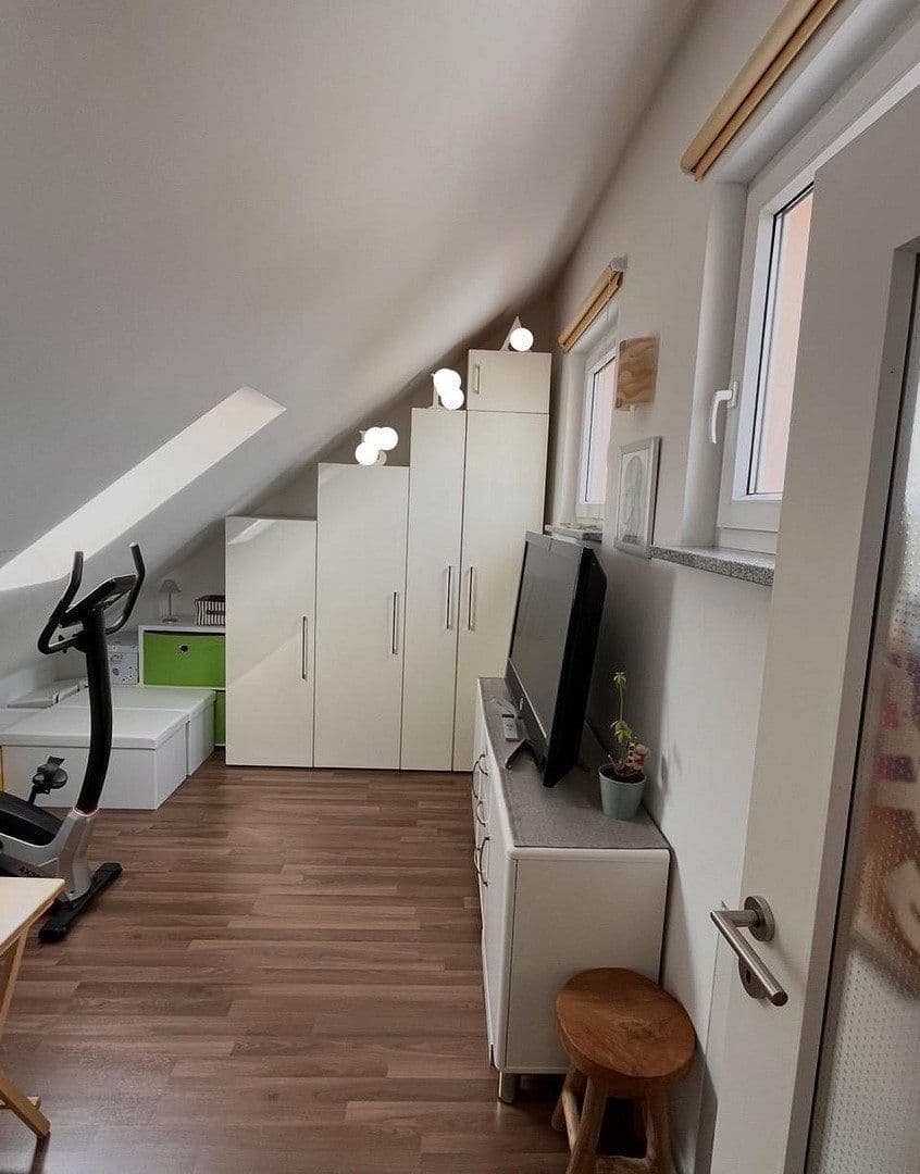 Prodej domu 125 m², pozemek 162 m², Rosdorf, Dolní Sasko Prodej domu 125 m², pozemek 162 m², Rosdorf, Dolní Sasko