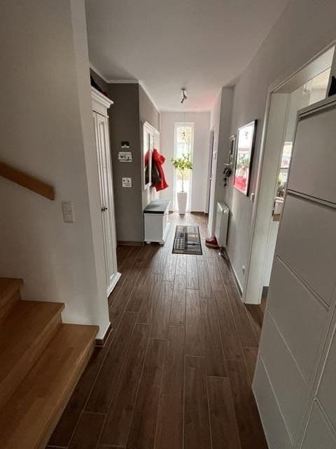 Prodej domu 125 m², pozemek 162 m², Rosdorf, Dolní Sasko Prodej domu 125 m², pozemek 162 m², Rosdorf, Dolní Sasko