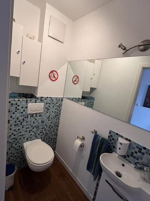 Prodej domu 125 m², pozemek 162 m², Rosdorf, Dolní Sasko Prodej domu 125 m², pozemek 162 m², Rosdorf, Dolní Sasko