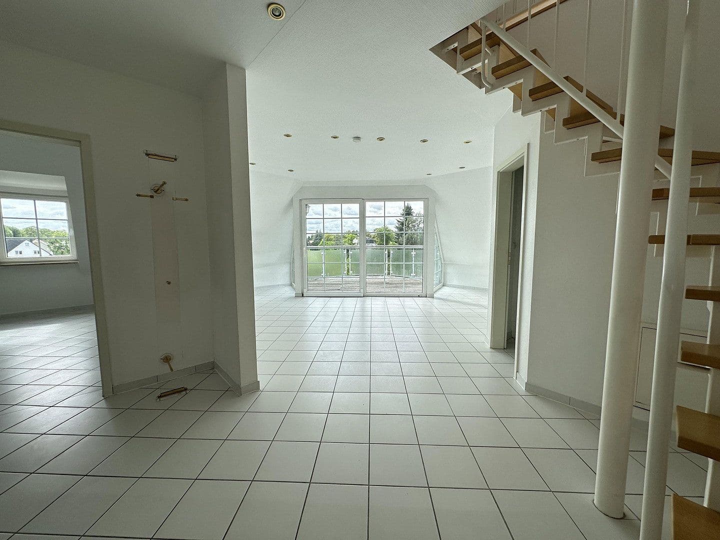 Prodej bytu 3+1 60 m², Falkensee, Braniborsko Prodej bytu 3+1 60 m², Falkensee, Braniborsko