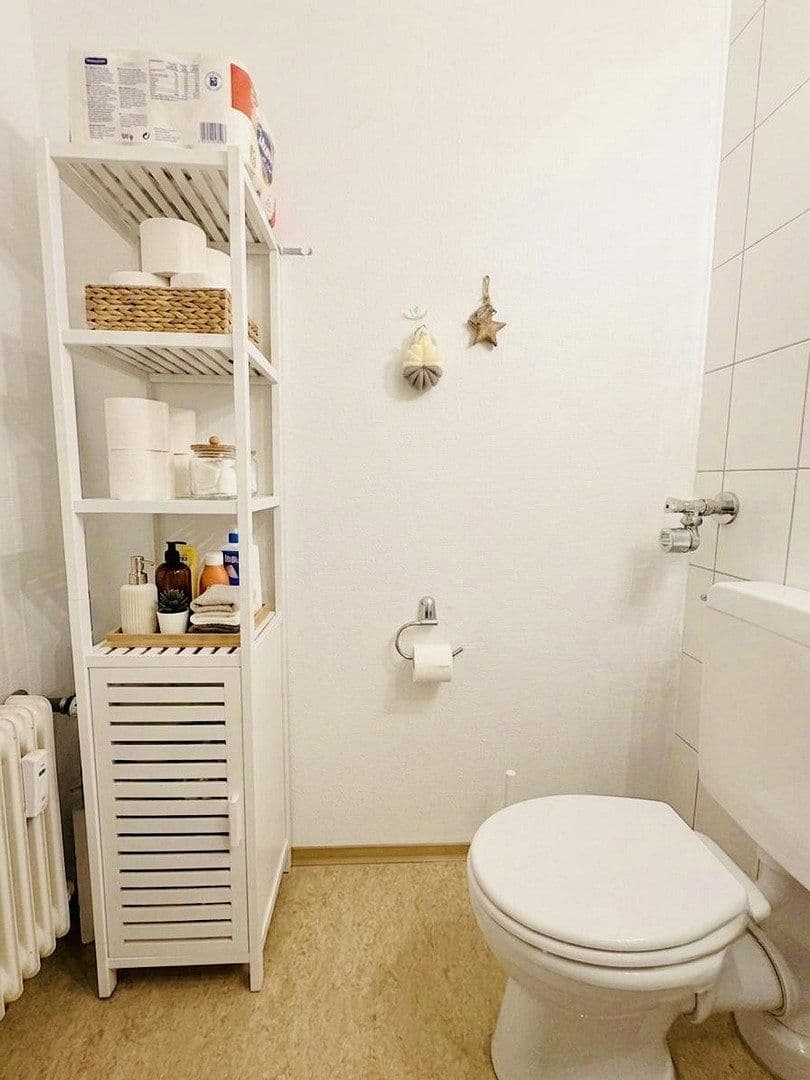 Pronájem bytu 2+1 68 m², Krokodilweg 40, Stuttgart, Bádensko-Württembersko Pronájem bytu 2+1 68 m², Krokodilweg 40, Stuttgart, Bádensko-Württembersko