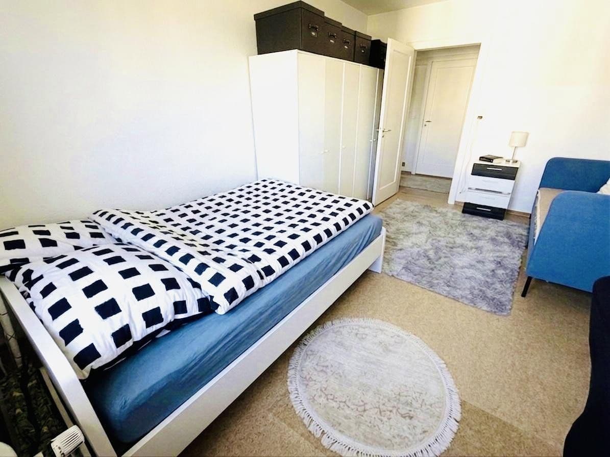 Pronájem bytu 2+1 68 m², Krokodilweg 40, Stuttgart, Bádensko-Württembersko Pronájem bytu 2+1 68 m², Krokodilweg 40, Stuttgart, Bádensko-Württembersko