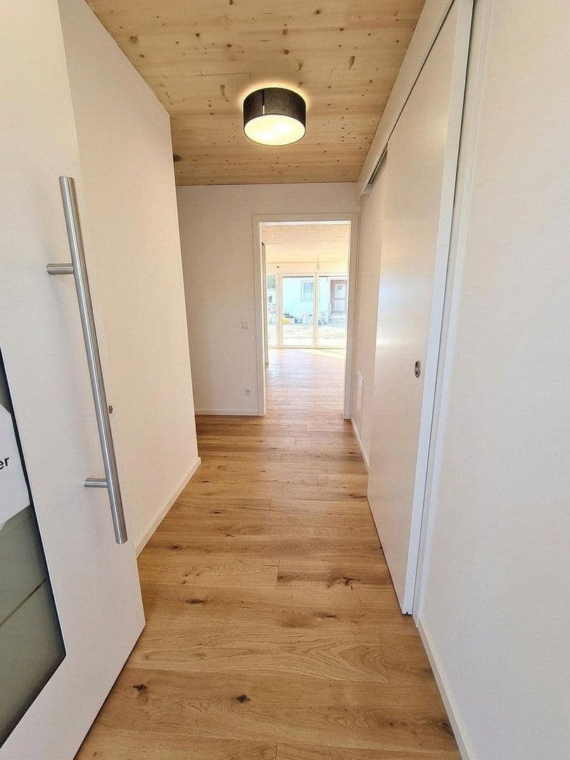 Pronájem domu 158 m², pozemek 110 m², Bauseweinallee 58f, München, Bavorsko Pronájem domu 158 m², pozemek 110 m², Bauseweinallee 58f, München, Bavorsko