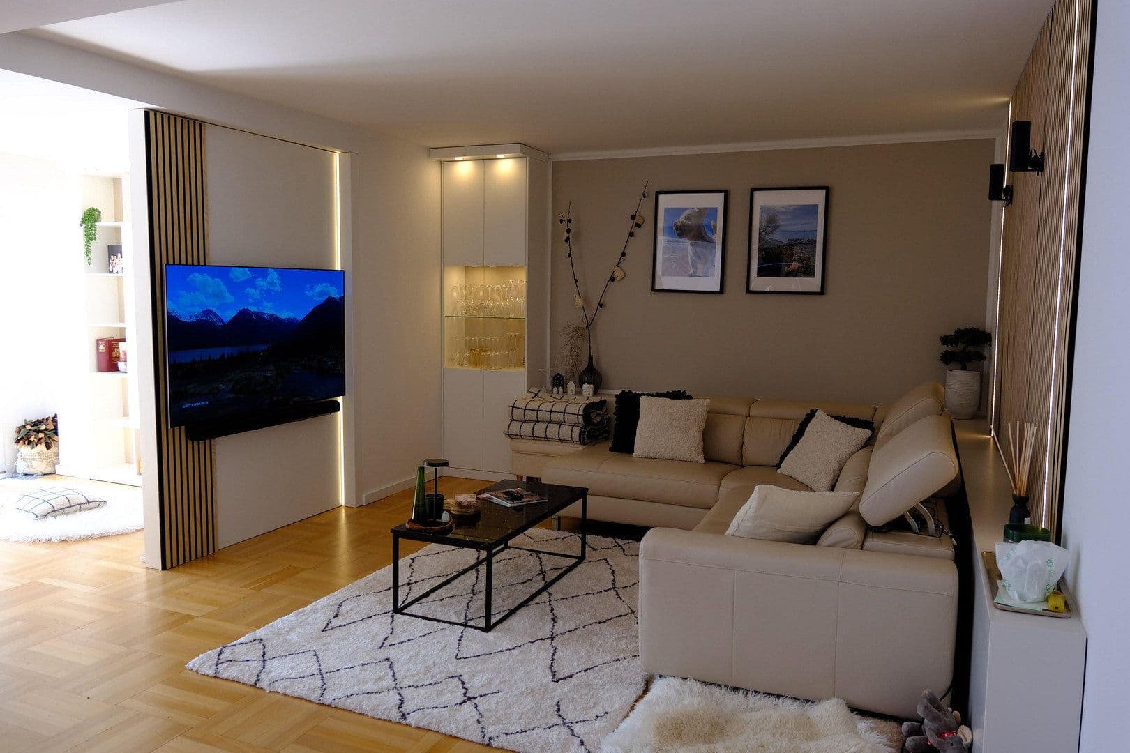 Prodej domu 214 m², pozemek 590 m², Gelsenkirchen, Severní Porýní-Vestfálsko Prodej domu 214 m², pozemek 590 m², Gelsenkirchen, Severní Porýní-Vestfálsko