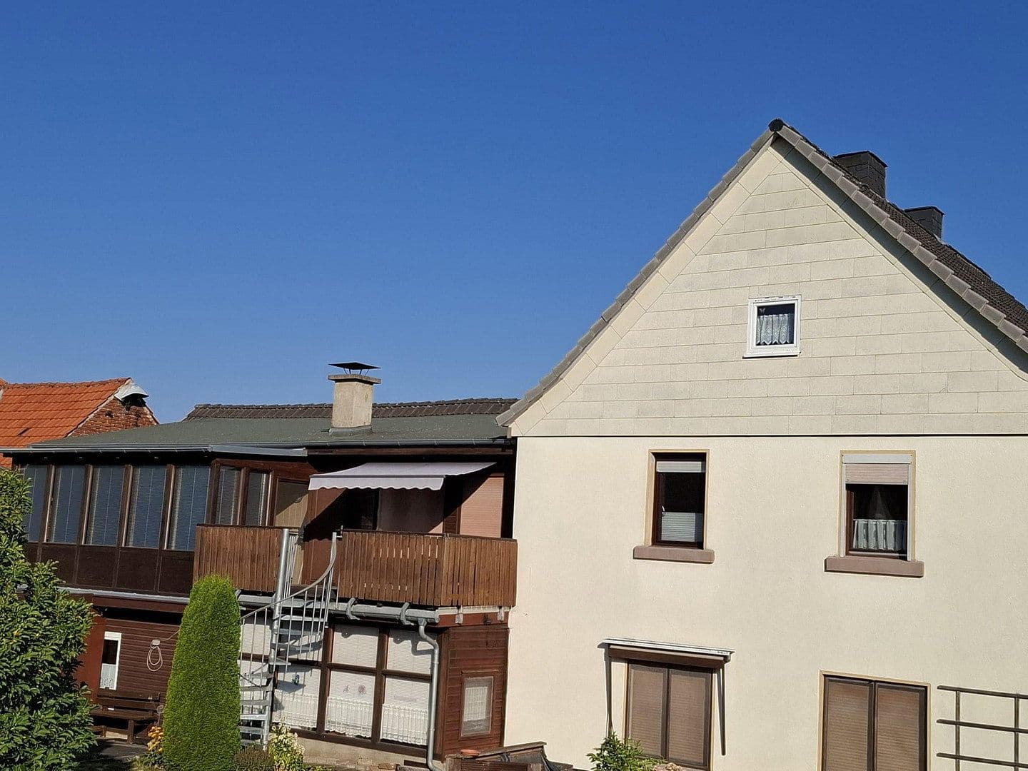 Prodej domu 290 m², pozemek 729 m², Waldeck, Hessen Prodej domu 290 m², pozemek 729 m², Waldeck, Hessen