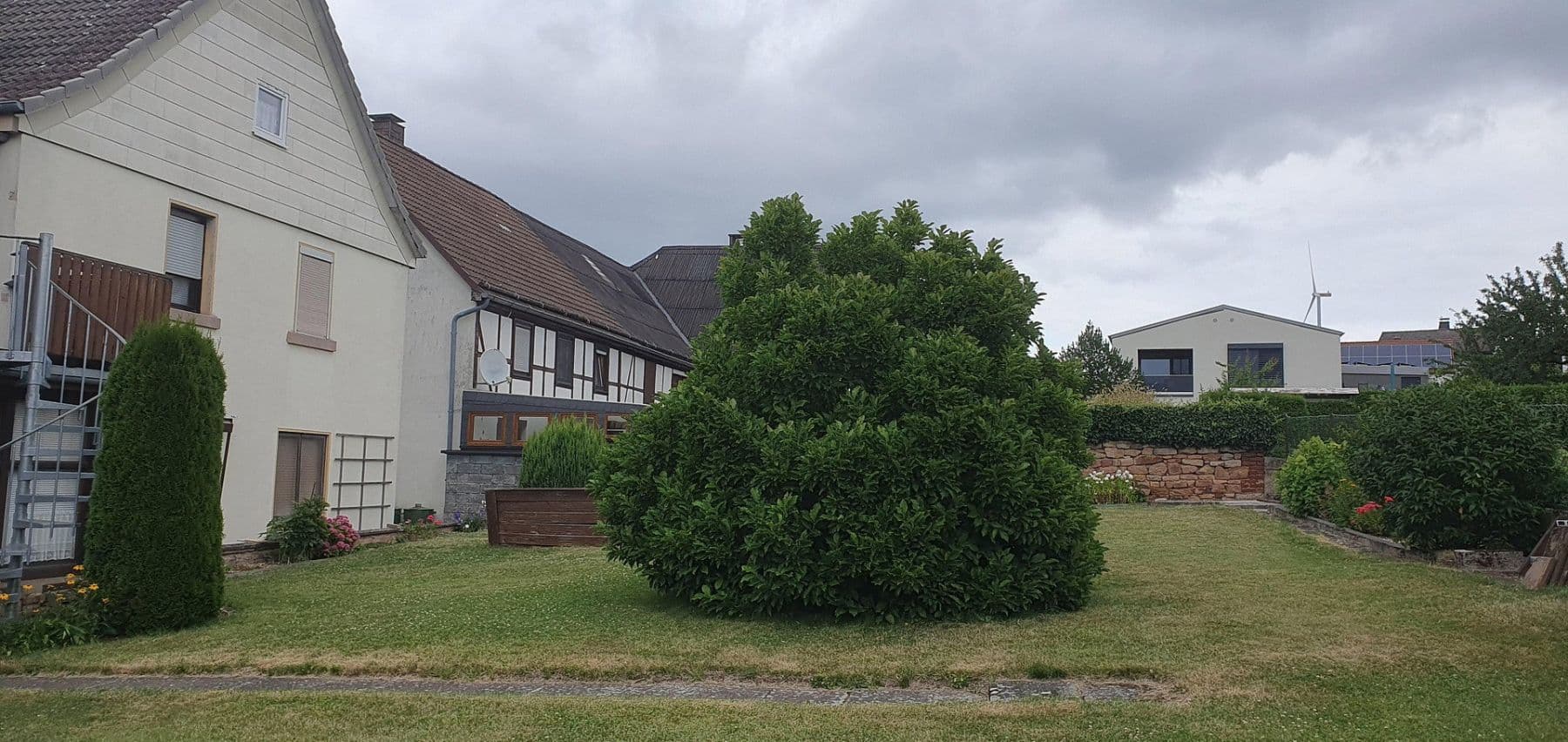 Prodej domu 290 m², pozemek 729 m², Waldeck, Hessen Prodej domu 290 m², pozemek 729 m², Waldeck, Hessen