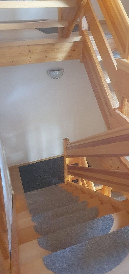 Prodej domu 290 m², pozemek 729 m², Waldeck, Hessen Prodej domu 290 m², pozemek 729 m², Waldeck, Hessen