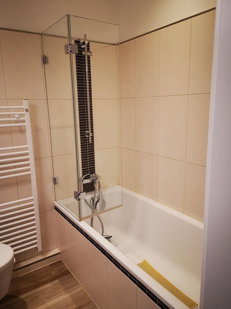 Pronájem bytu 2+1 62 m², Kaiserstraße 21, Mönchengladbach, Severní Porýní-Vestfálsko Pronájem bytu 2+1 62 m², Kaiserstraße 21, Mönchengladbach, Severní Porýní-Vestfálsko