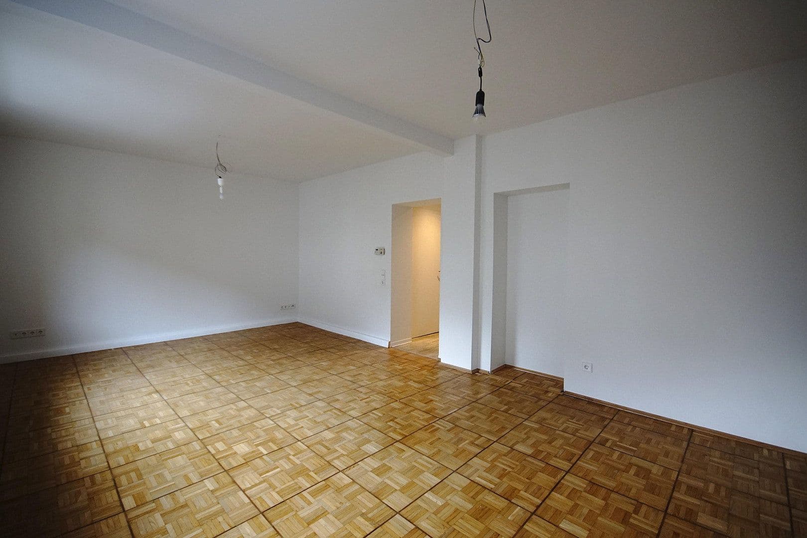 Pronájem bytu 2+1 62 m², Kaiserstraße 21, Mönchengladbach, Severní Porýní-Vestfálsko Pronájem bytu 2+1 62 m², Kaiserstraße 21, Mönchengladbach, Severní Porýní-Vestfálsko