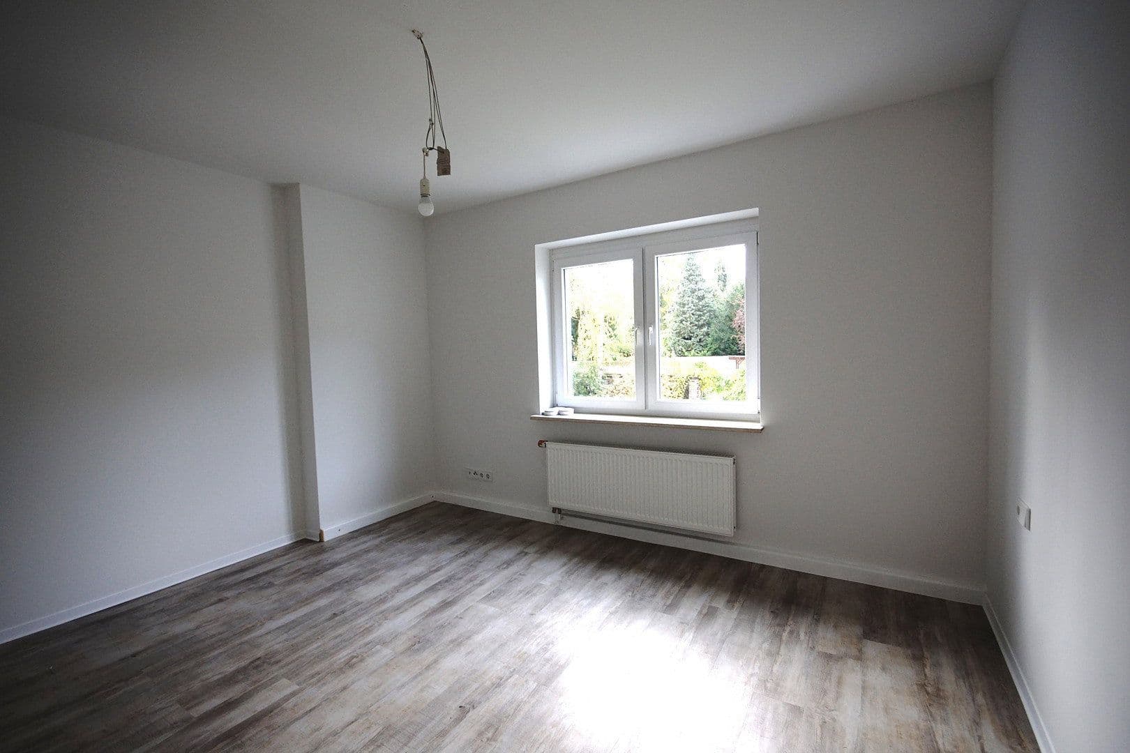 Pronájem bytu 2+1 62 m², Kaiserstraße 21, Mönchengladbach, Severní Porýní-Vestfálsko Pronájem bytu 2+1 62 m², Kaiserstraße 21, Mönchengladbach, Severní Porýní-Vestfálsko