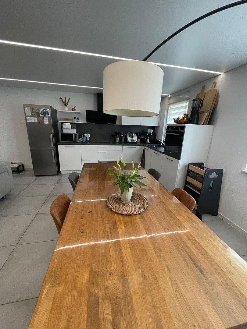 Pronájem bytu 3+kk 95 m², Bad Rappenau, Bádensko-Württembersko Pronájem bytu 3+kk 95 m², Bad Rappenau, Bádensko-Württembersko