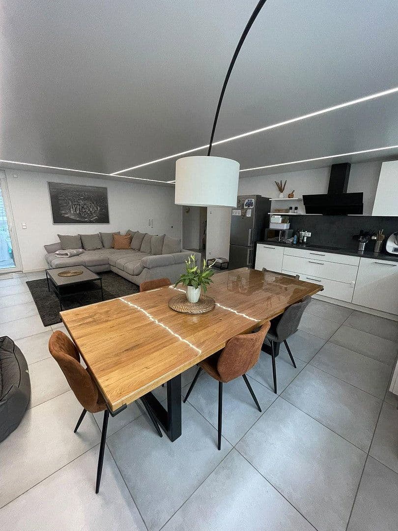 Pronájem bytu 3+kk 95 m², Bad Rappenau, Bádensko-Württembersko Pronájem bytu 3+kk 95 m², Bad Rappenau, Bádensko-Württembersko