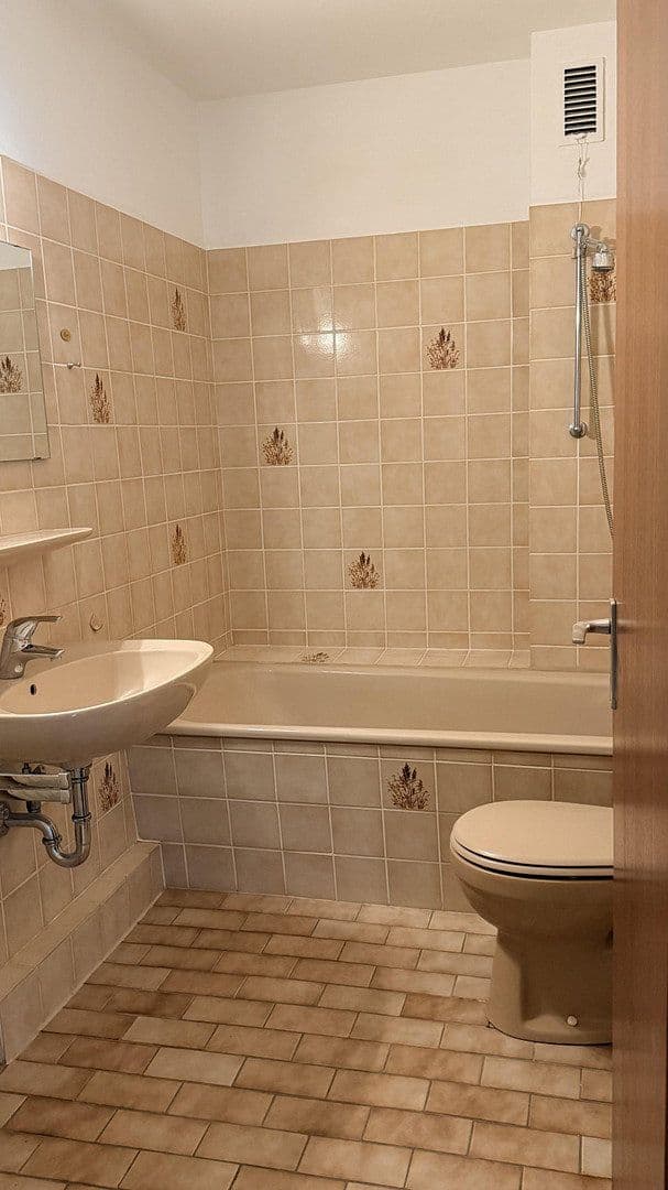 Pronájem bytu 1+kk 46 m², Walddörferstrasse 376, Hamburg, Hamburg Pronájem bytu 1+kk 46 m², Walddörferstrasse 376, Hamburg, Hamburg