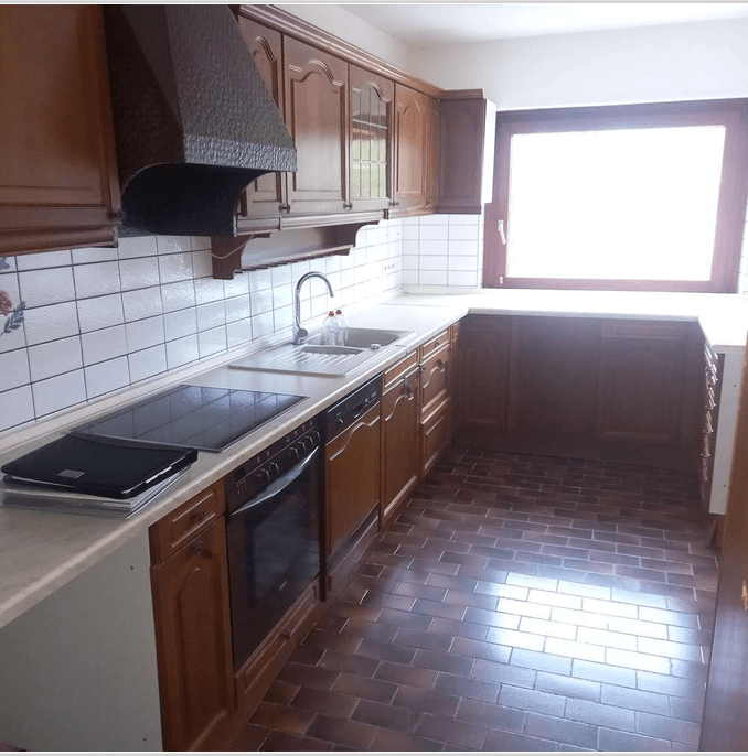 Pronájem bytu 5+1 120 m², Gartenstr 23, Ditzingen, Bádensko-Württembersko Pronájem bytu 5+1 120 m², Gartenstr 23, Ditzingen, Bádensko-Württembersko