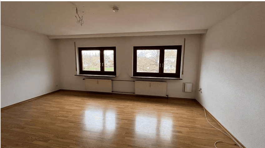 Pronájem bytu 5+1 120 m², Gartenstr 23, Ditzingen, Bádensko-Württembersko Pronájem bytu 5+1 120 m², Gartenstr 23, Ditzingen, Bádensko-Württembersko