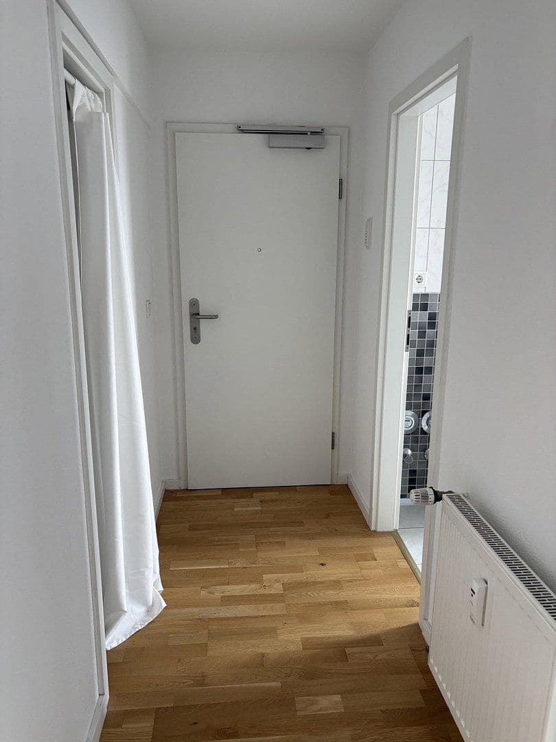 Pronájem bytu 2+1 49 m², Frankfurt, Hessen Pronájem bytu 2+1 49 m², Frankfurt, Hessen