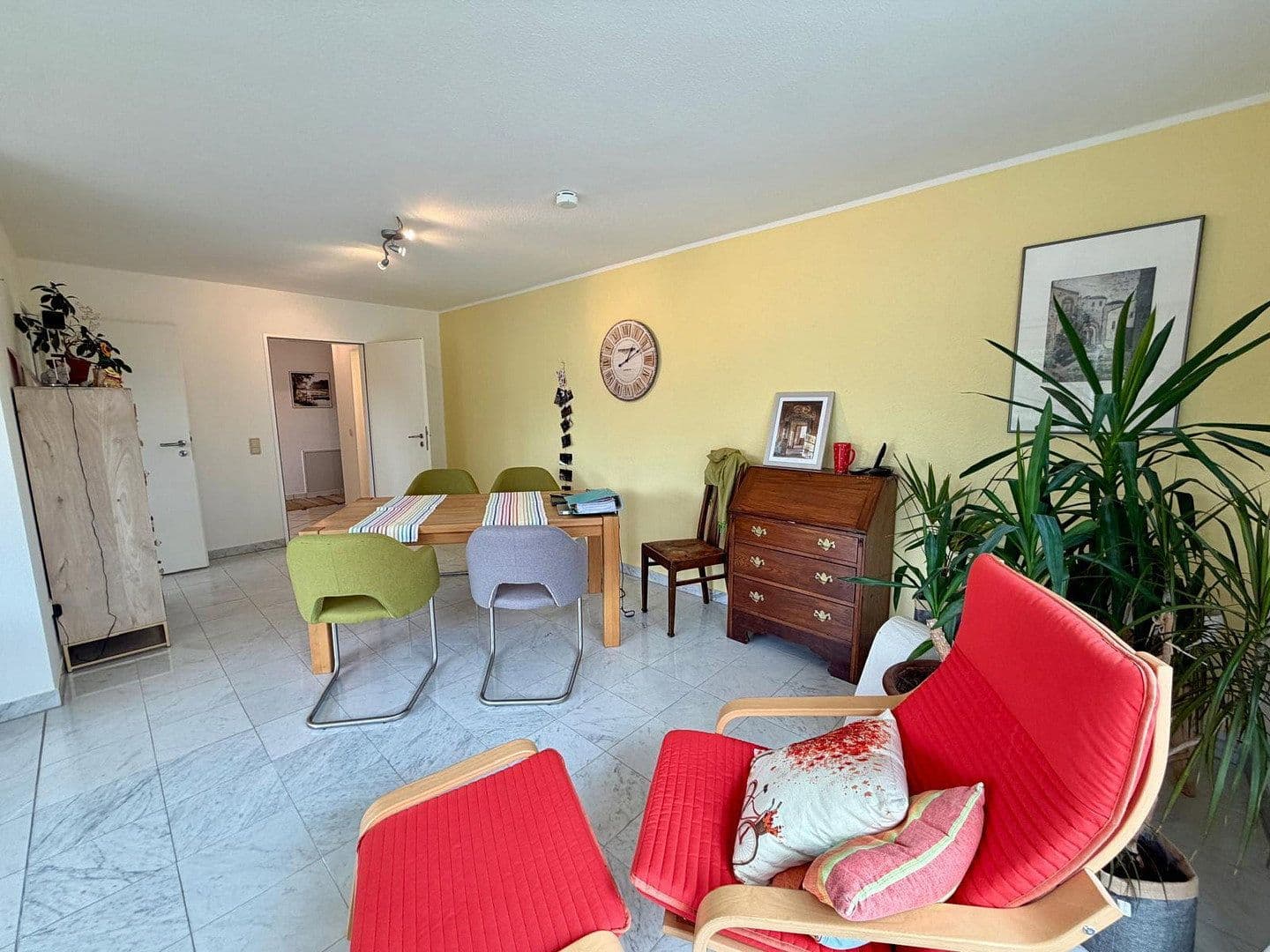 Pronájem bytu 3+1 88 m², Opladener Straße 102, Leverkusen, Severní Porýní-Vestfálsko Pronájem bytu 3+1 88 m², Opladener Straße 102, Leverkusen, Severní Porýní-Vestfálsko