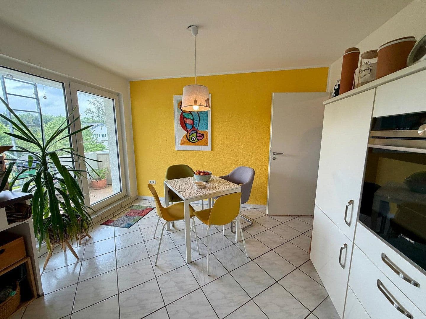 Pronájem bytu 3+1 88 m², Opladener Straße 102, Leverkusen, Severní Porýní-Vestfálsko Pronájem bytu 3+1 88 m², Opladener Straße 102, Leverkusen, Severní Porýní-Vestfálsko