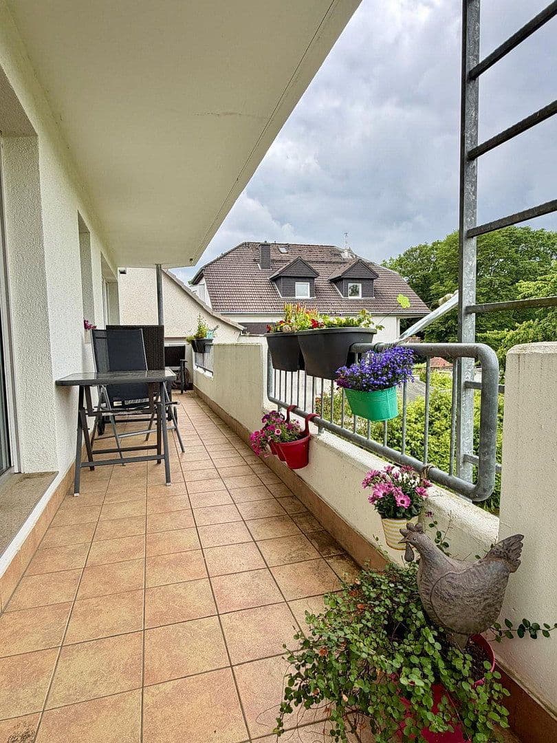 Pronájem bytu 3+1 88 m², Opladener Straße 102, Leverkusen, Severní Porýní-Vestfálsko Pronájem bytu 3+1 88 m², Opladener Straße 102, Leverkusen, Severní Porýní-Vestfálsko