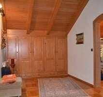 Pronájem domu 235 m², pozemek 450 m², Grafinger Str. 40, Grafing, Bavorsko Pronájem domu 235 m², pozemek 450 m², Grafinger Str. 40, Grafing, Bavorsko