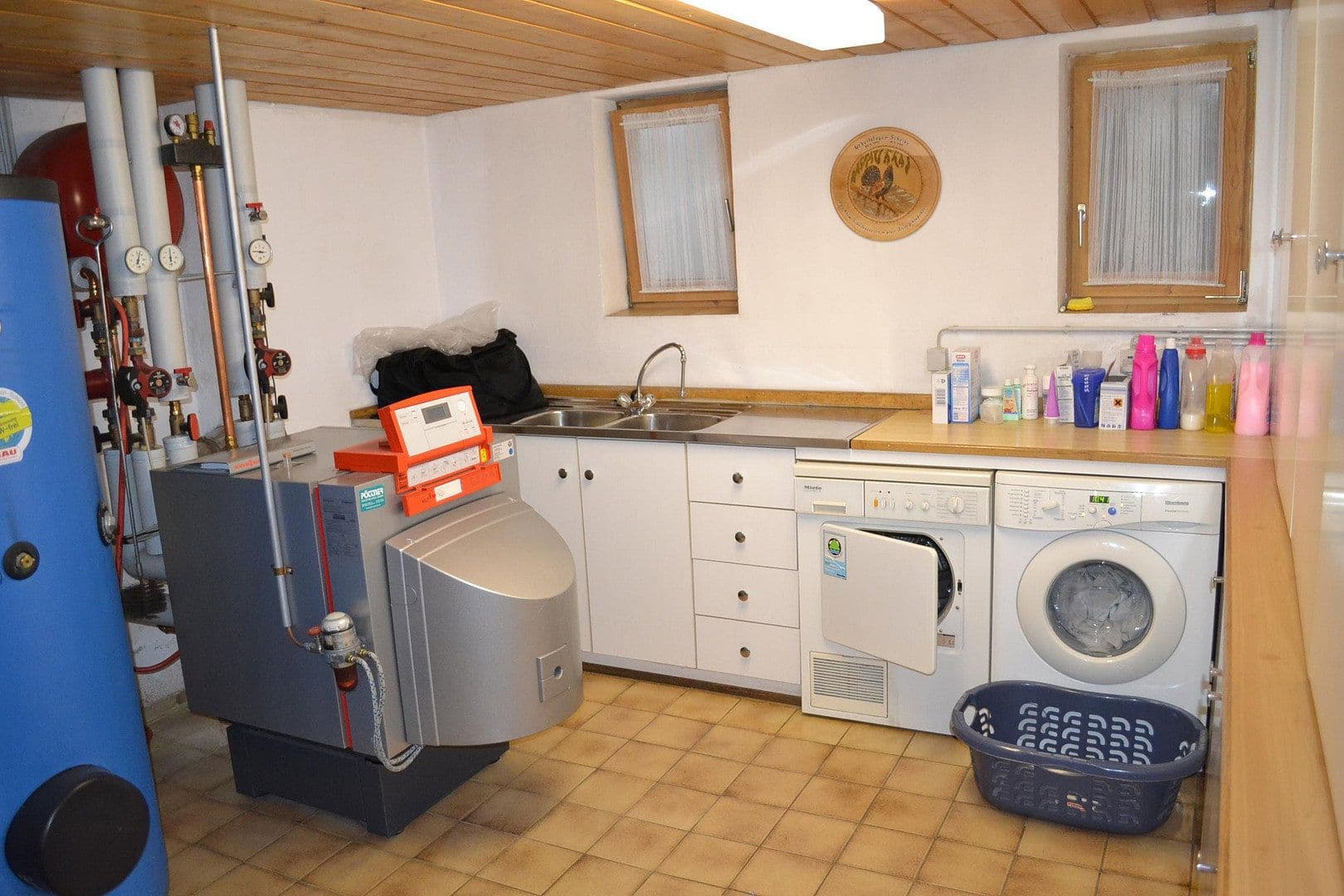 Pronájem domu 235 m², pozemek 450 m², Grafinger Str. 40, Grafing, Bavorsko Pronájem domu 235 m², pozemek 450 m², Grafinger Str. 40, Grafing, Bavorsko