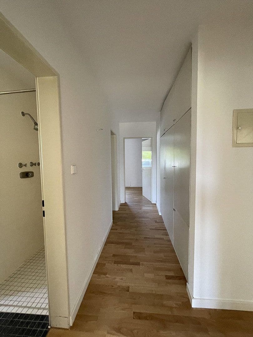 Prodej domu 410 m², pozemek 1.100 m², Korntal-Münchingen, Bádensko-Württembersko Prodej domu 410 m², pozemek 1.100 m², Korntal-Münchingen, Bádensko-Württembersko